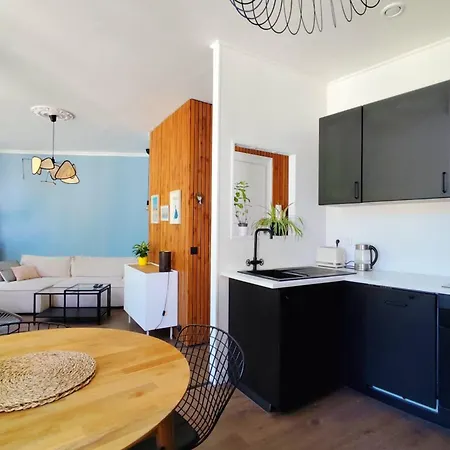 Bright 45m Near The Palais Gallien *